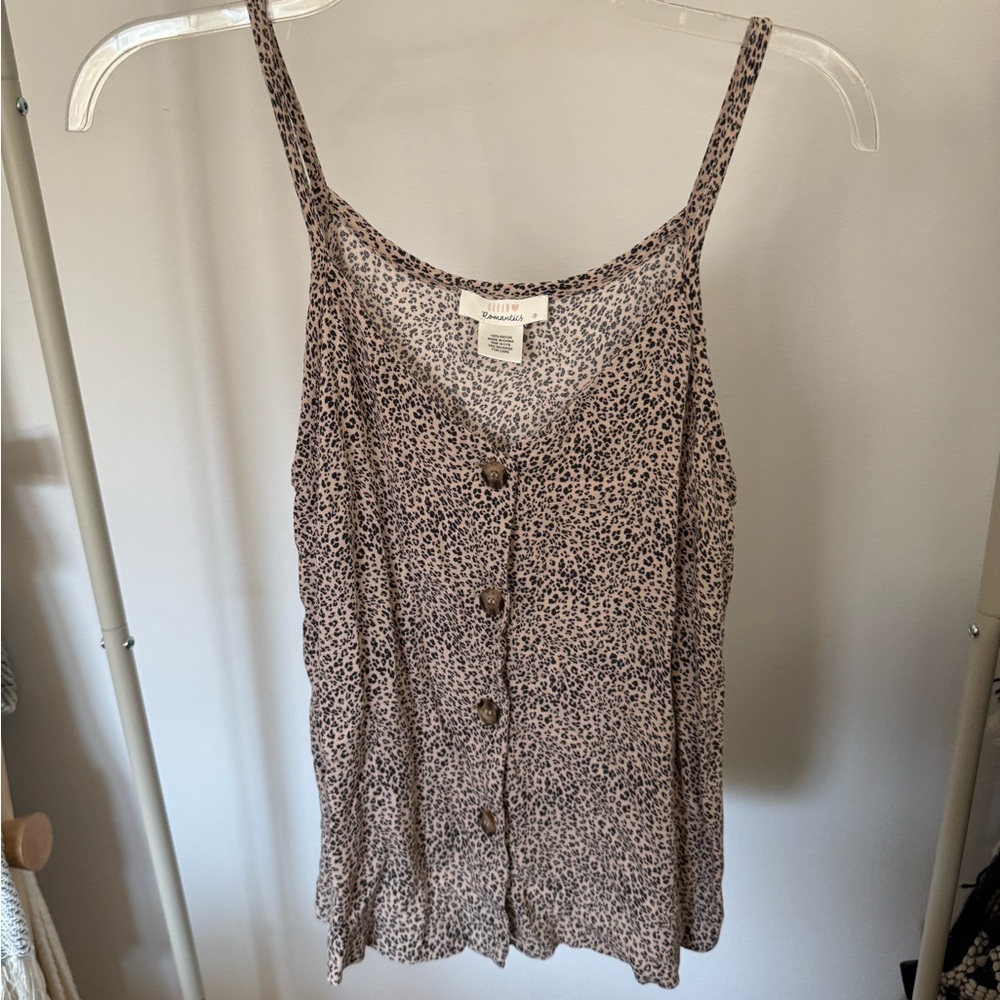 Cheetah print button up tank top
